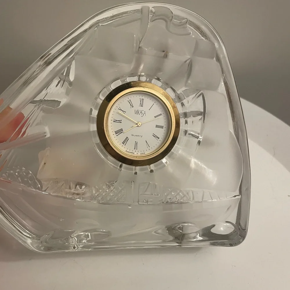 Vintage Mikasa Voyager Crystal Quartz‎ Clock